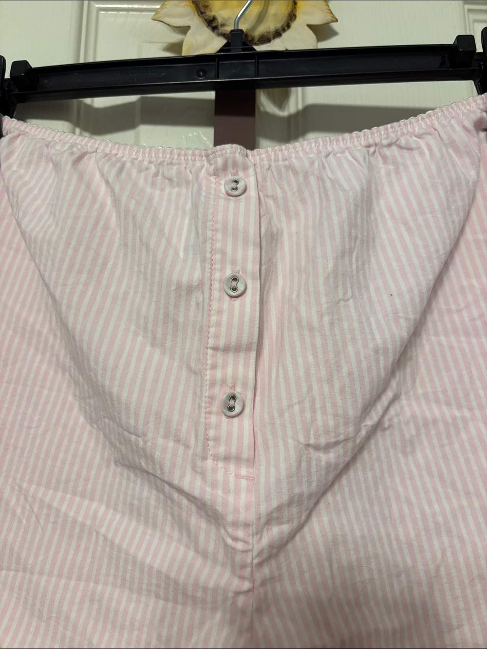 Skims Cotton Poplin Sleep Shorts - Picture 2 of 6